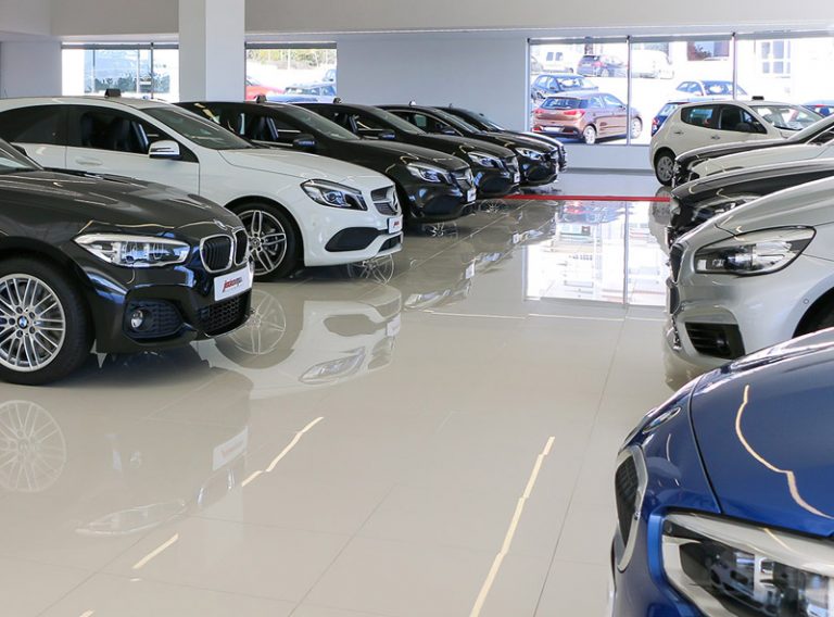 Governo manda fechar stands de automóveis, motociclos e velocípedes por